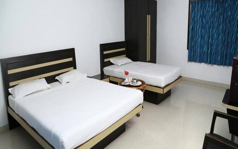 Hotel Maratha Palace, Satara 4